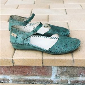 Pikolino blue leather flats size 10